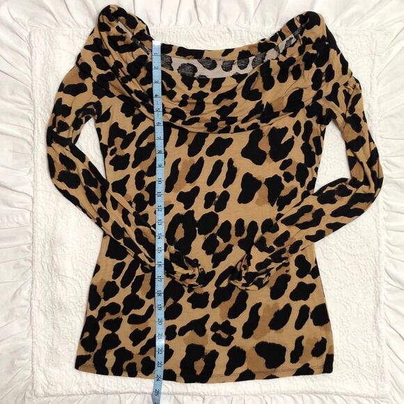 Leopard Blouse Size Small Long Sleeve Scoop Neck Women's - Picture 7 of 7